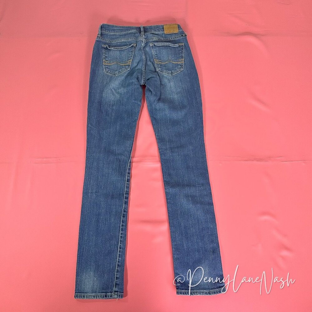 Lucky Brand Mid Rise Sweet n' Straight Jeans Tanzanite Blue - Picture 12 of 14